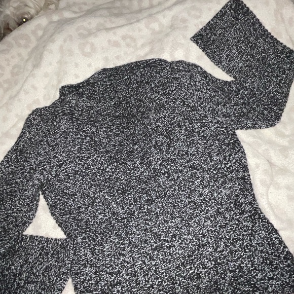 Petite small sweater cardigan black and white brand new from Macy’s - Picture 8 of 8